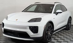 2025 Porsche Macan 4 Electric
