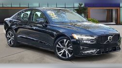 2023 Volvo S60 B5 Core Dark Theme