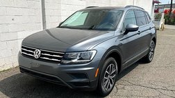2020 Volkswagen Tiguan SE R-Line Black