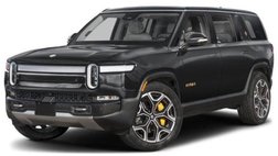 2024 Rivian R1S Adventure