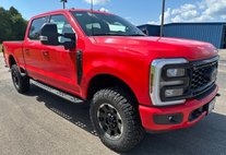 2025 Ford Super Duty F-350 XLT