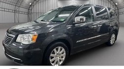2011 Chrysler Town and Country Touring-L