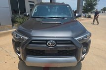 2022 Toyota 4Runner TRD Off-Road