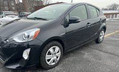2016 Toyota Prius c Two
