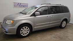 2016 Chrysler Town and Country Touring