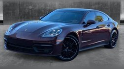 2022 Porsche Panamera Standard