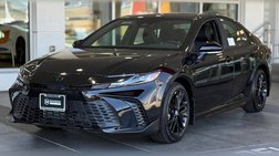 2025 Toyota Camry Hybrid SE