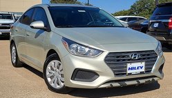 2020 Hyundai Accent SE