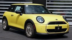 2025 MINI Hardtop Cooper S Signature Trim