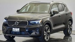 2025 Volvo XC40 B5 Plus Bright Theme