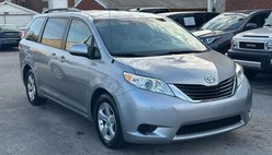 2014 Toyota Sienna LE 7-Passenger Auto Access Sea