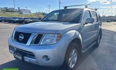 2012 Nissan Pathfinder SV