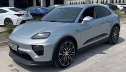 2025 Porsche Macan 4S Electric