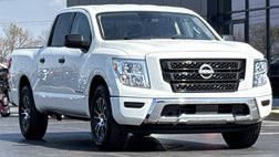 2023 Nissan Titan SV