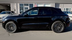 2020 Porsche Macan Turbo
