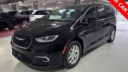 2024 Chrysler Pacifica Touring