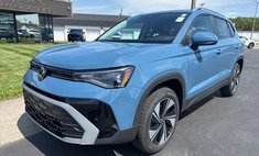 2026 Volkswagen Taos SE 4Motion