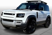 2025 Land Rover Defender 90 P300 S