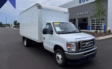 2024 Ford E-Series E-450 SD