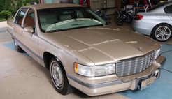1994 Cadillac Fleetwood Base