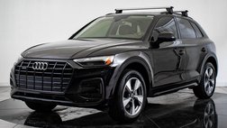 2025 Audi Q5 quattro Premium 40 TFSI