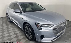2021 Audi e-tron quattro Premium Plus