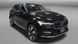 2023 Volvo XC60 Recharge T8 Plus Bright Theme