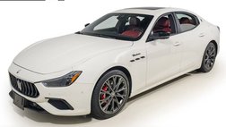 2022 Maserati Ghibli Modena Q4