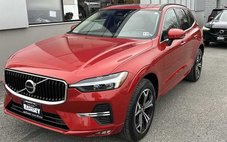 2022 Volvo XC60 B5 Momentum