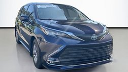2022 Toyota Sienna XLE 7-Passenger