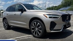 2025 Volvo XC60 B5 Plus Dark Theme