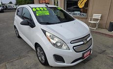 2014 Chevrolet Spark EV 2LT