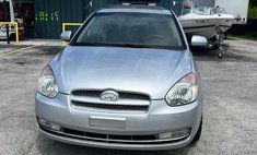 2010 Hyundai Accent SE