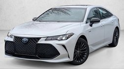 2020 Toyota Avalon Hybrid XSE