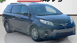 2020 Toyota Sienna XLE