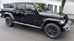 2022 Jeep Gladiator Sport S