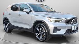 2025 Volvo XC40 B5 Core Bright Theme