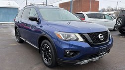 2020 Nissan Pathfinder SV
