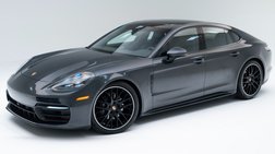 2022 Porsche Panamera 4 Platinum Edition