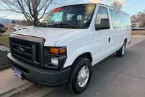 2010 Ford E-Series E-350 XLT Super Duty Extended Passenger Van