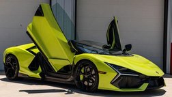 2025 Lamborghini Revuelto Base