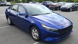 2023 Hyundai Elantra SE