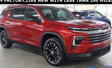2025 Chevrolet Traverse LT