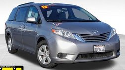 2017 Toyota Sienna LE