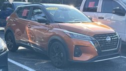 2023 Nissan Kicks SR
