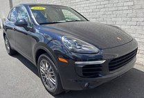 2016 Porsche Cayenne S