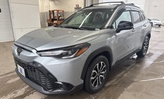2025 Toyota Corolla Cross Hybrid SE
