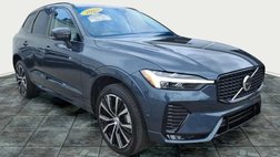 2023 Volvo XC60 B5 Plus Dark Theme