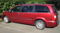 2012 Chrysler Town and Country Limited