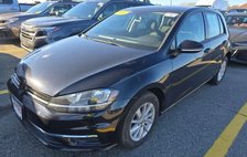 2018 Volkswagen Golf TSI SE